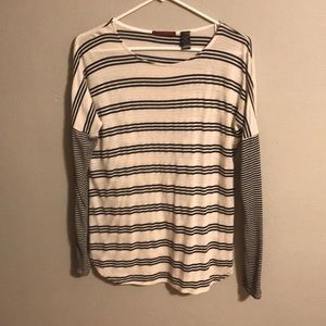 Striped Black and White Longsleeve
